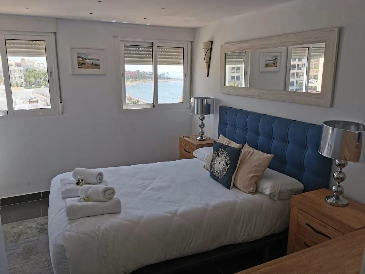 Seaside View Apartment Estepona