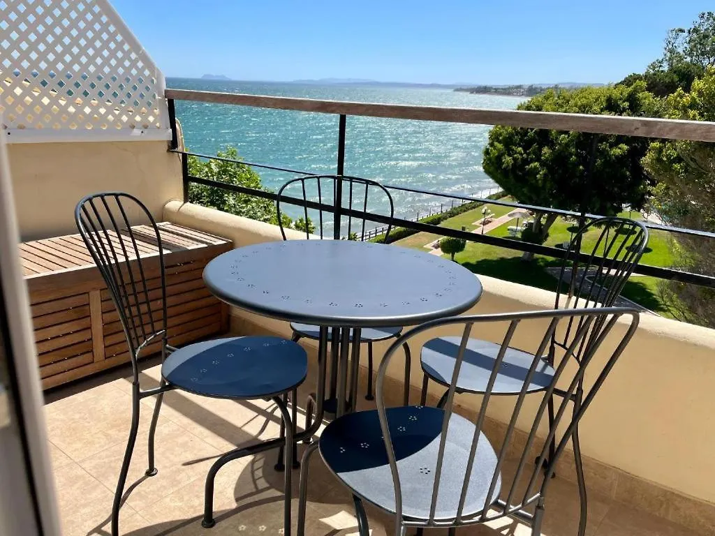 Seaside View Apartment إِستيبونا 0*,  إسبانيا